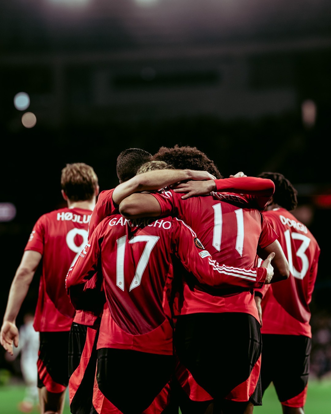 悦盈网址 -赛地聚焦——欧联转会期热度飙升；那不勒斯止住颓势；底气十足；年轻球员得到机会的简单介绍